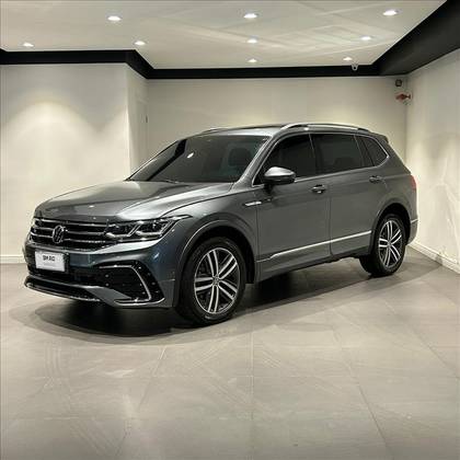VOLKSWAGEN TIGUAN 2.0 300 TSI GASOLINA ALLSPACE R-LINE AUTOMÁTICO VOLKSWAGEN TIGUAN 2.0 300 TSI GASOLINA ALLSPACE R-LINE AUTOMÁTICO